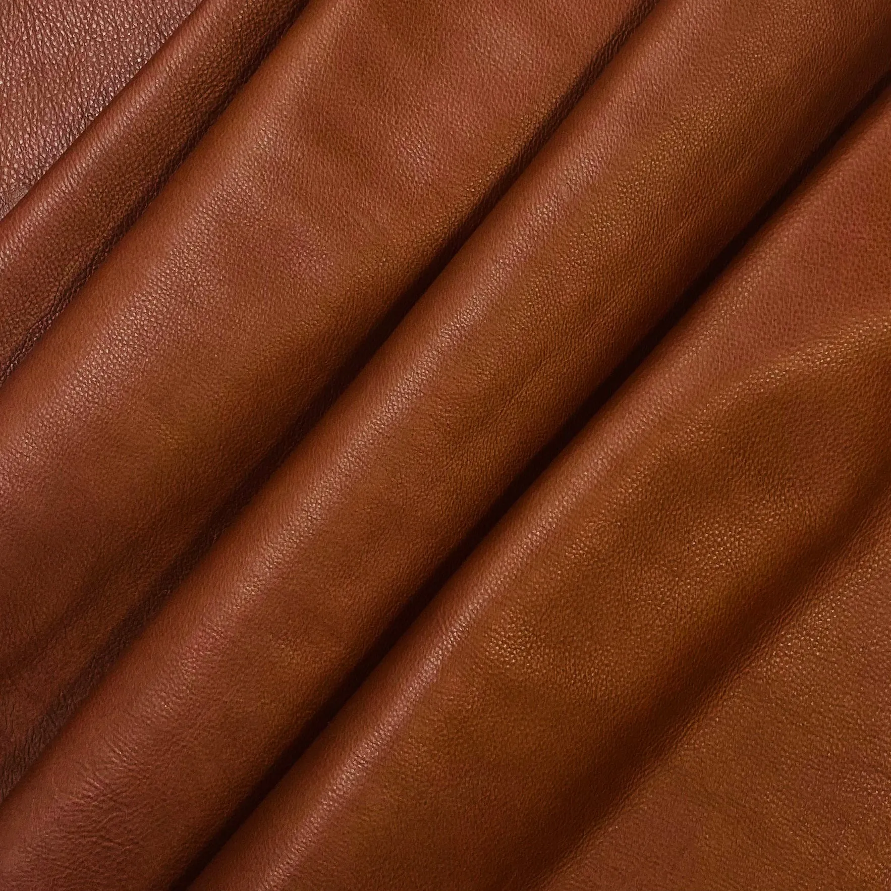 3oz (1.2mm) Pebble Cow Leather - Pecan (per square foot)