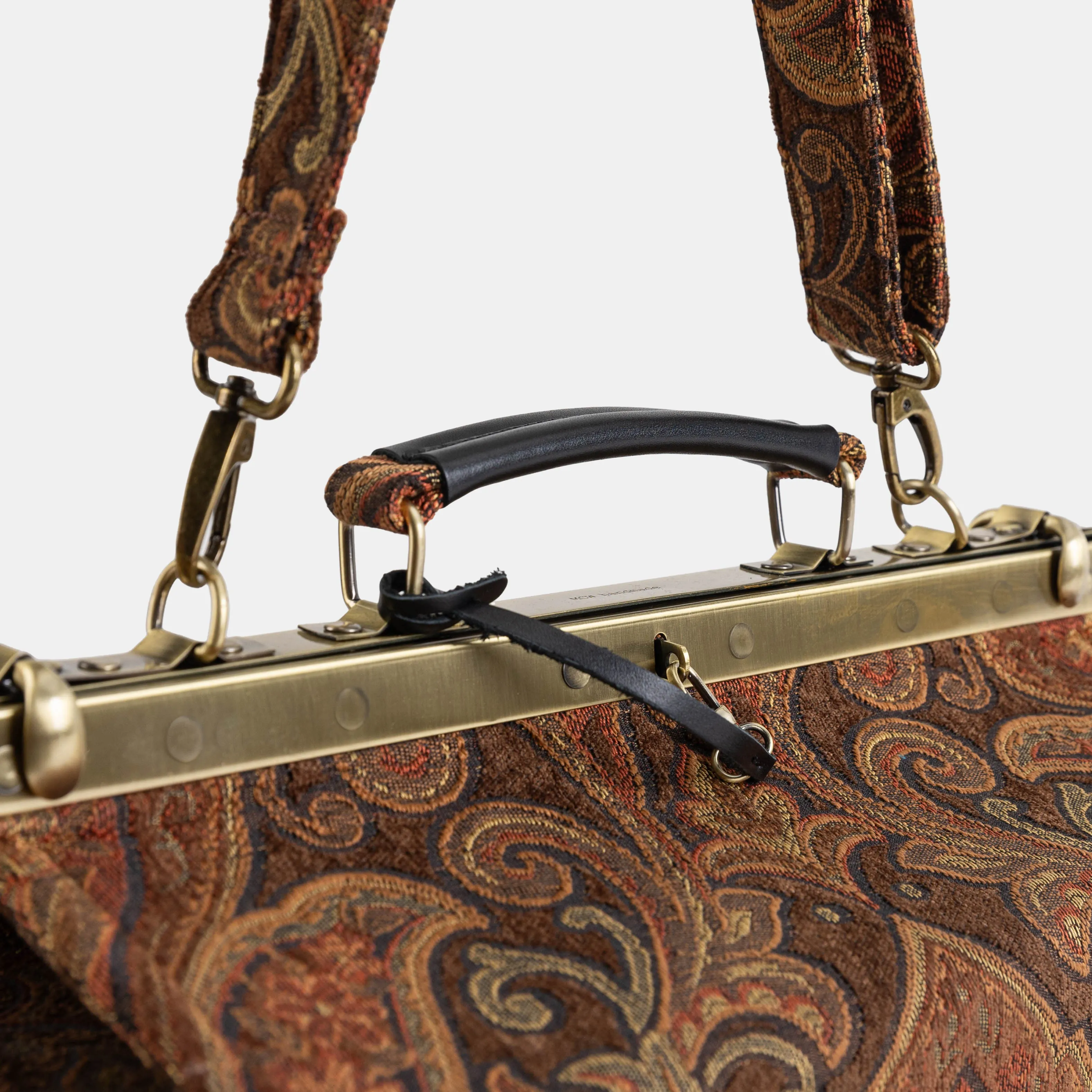 Damask D. Brown Genevieve Carpet Gladstone Bag