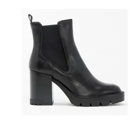 Jane Galland Black Leather Chelsea Boots