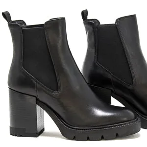 Jane Galland Black Leather Chelsea Boots