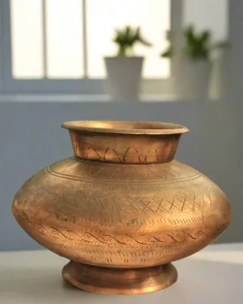 Unique Shaped Brass Pot with minimal designs